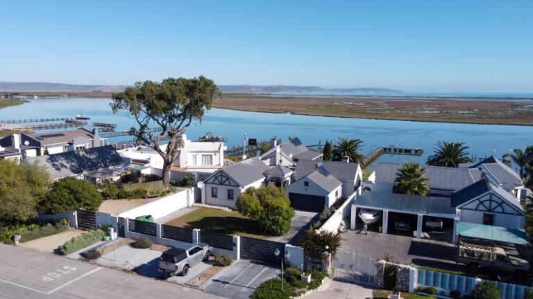 Beautiful Top Riverview2 768x432